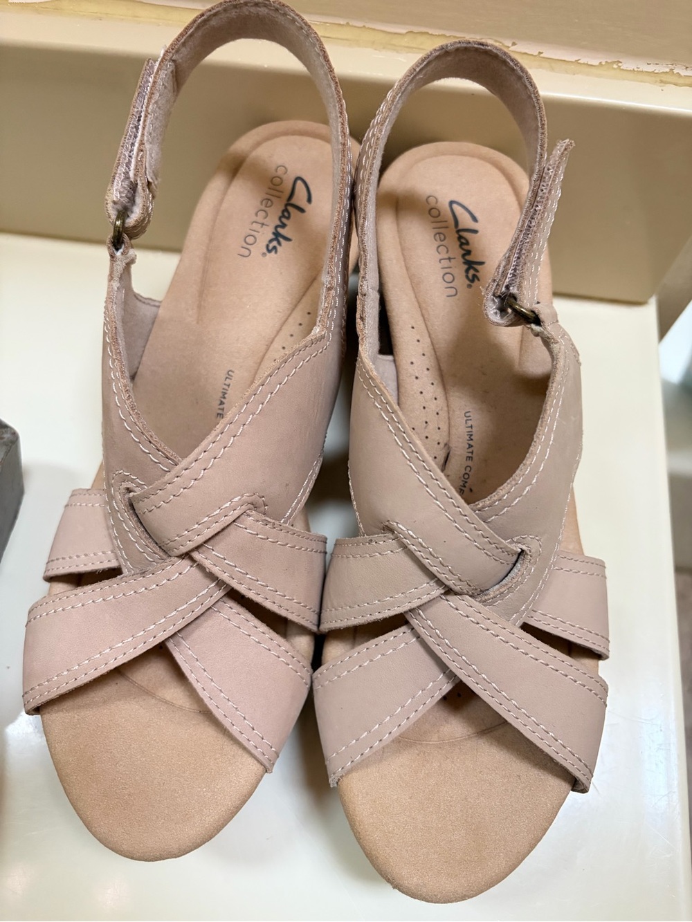 Clarks Collection Women's Blush Tan Crossover Slingback Sandals